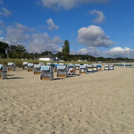 Suedstrand Schwimmbadnutzung Und Sauna Apartment Goehren (Ruegen)