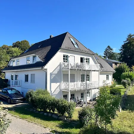Suedstrand Schwimmbadnutzung Und Sauna Goehren (Ruegen)